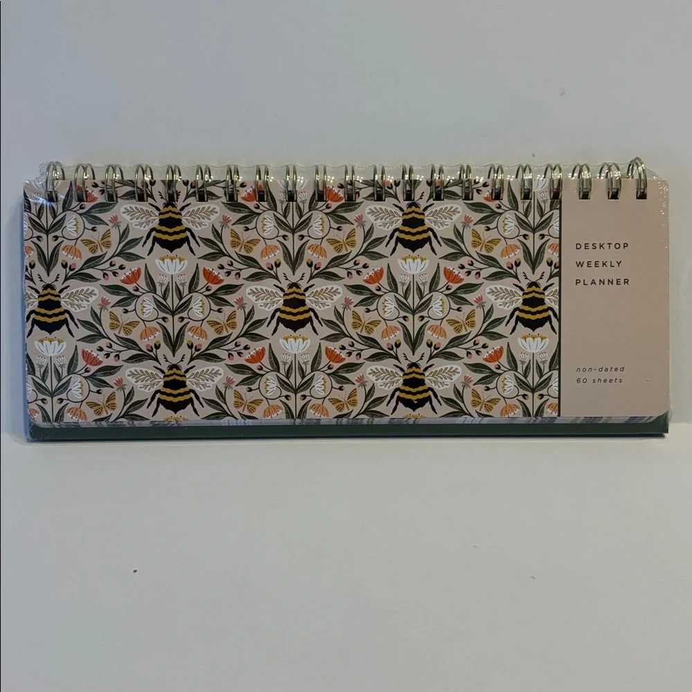Fringe Desktop Bee Theme Easel Weekly Undated Planner